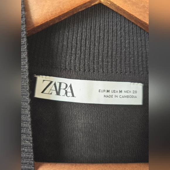 Zara Mockneck Fine Knit Classic Black Sweater Top Long Sleeve Size M - Picture 5 of 7